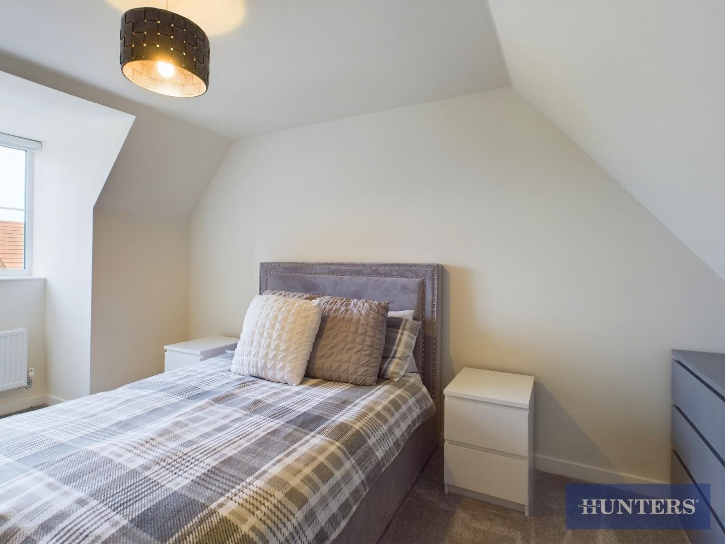 Shield Way, Eastfield, Scarborough image 13