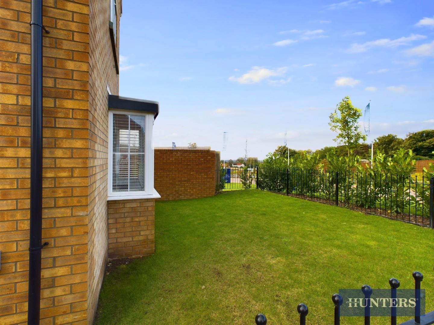 Shield Way, Eastfield, Scarborough image 19