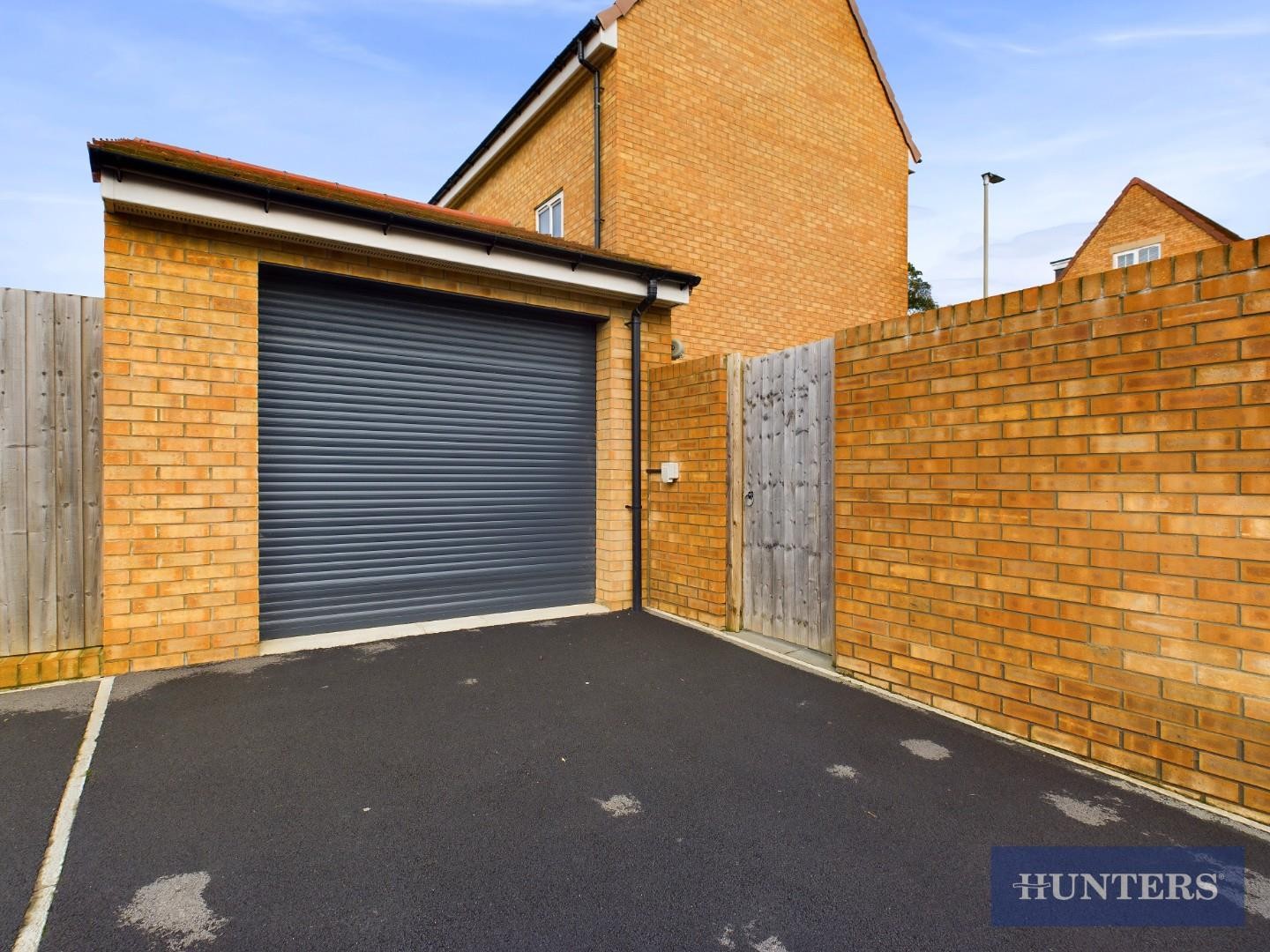 Shield Way, Eastfield, Scarborough image 20