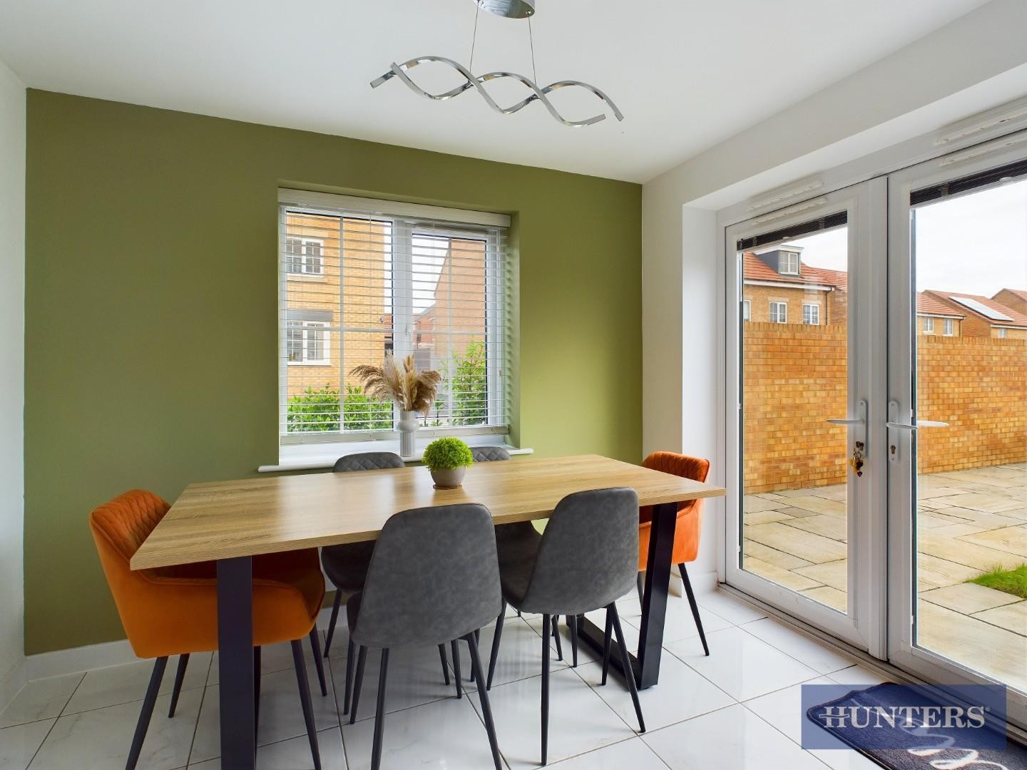 Shield Way, Eastfield, Scarborough image 6