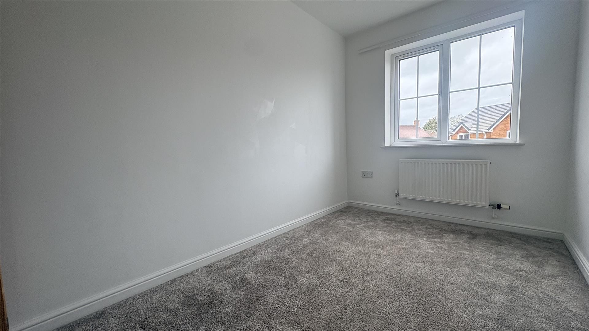 Woods Piece, Keresley End, Coventry image 7