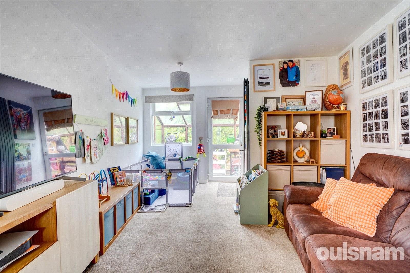 Manor Close, Droitwich, Worcestershire image 12