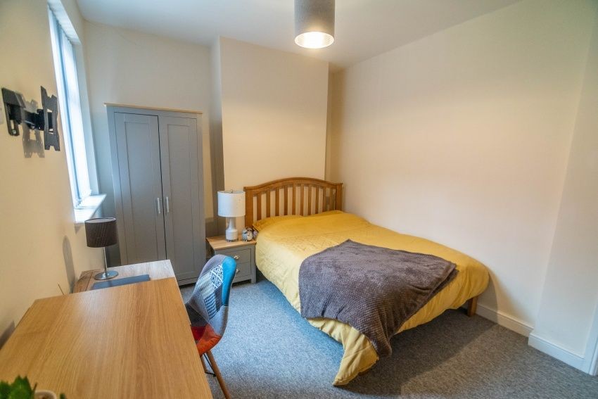 219 Sharrowvale Road, Ecclesall image 8