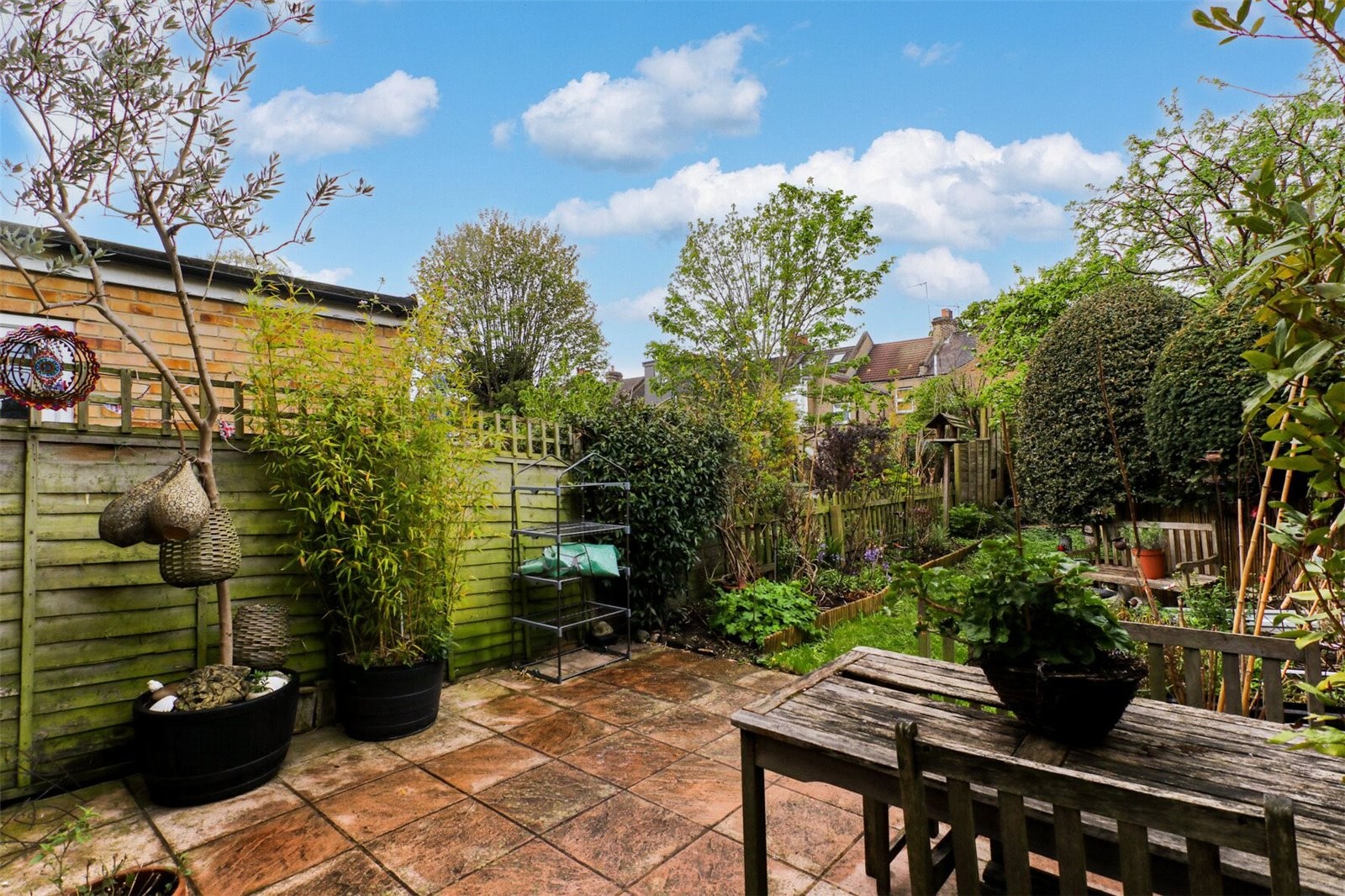 Bertram Road, Enfield, Middlesex image 18