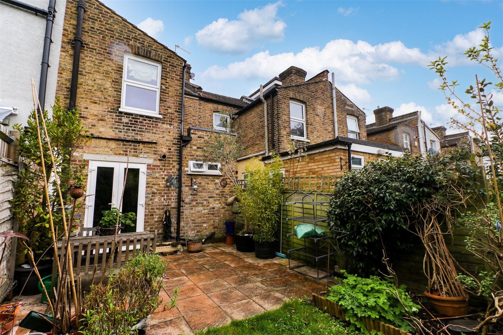 Bertram Road, Enfield, Middlesex image 20