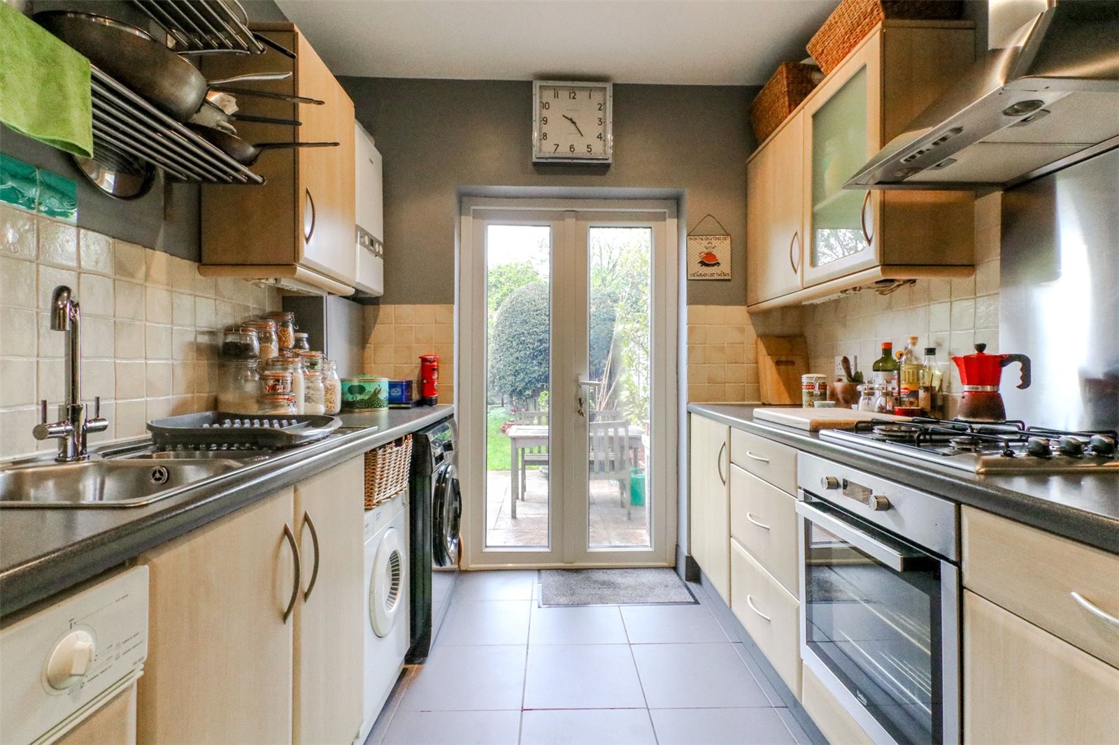 Bertram Road, Enfield, Middlesex image 7