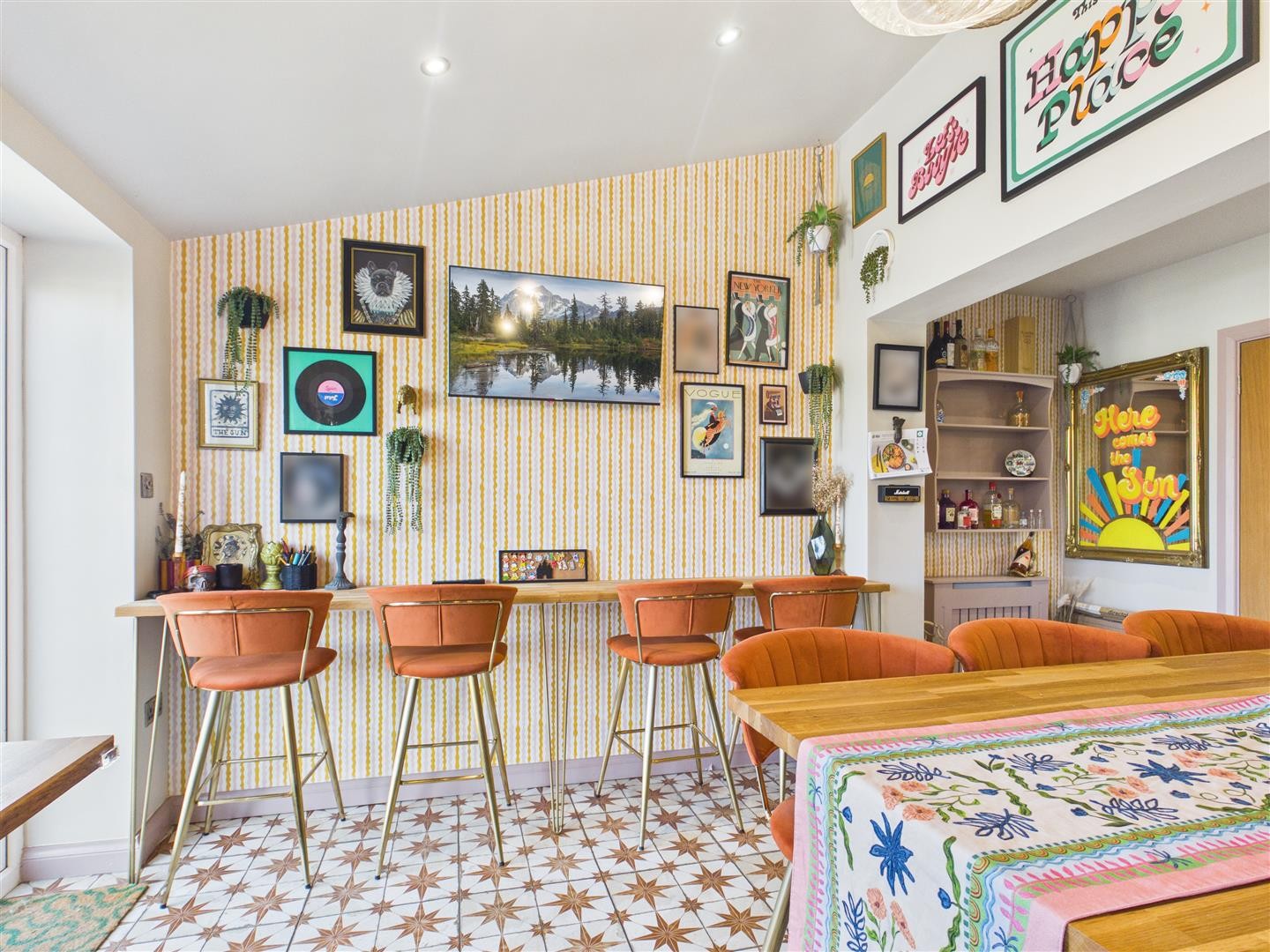 Forknell Avenue, Wyken, Coventry * FOUR BEDROOMS / MASTER EN-SUITE * image 2