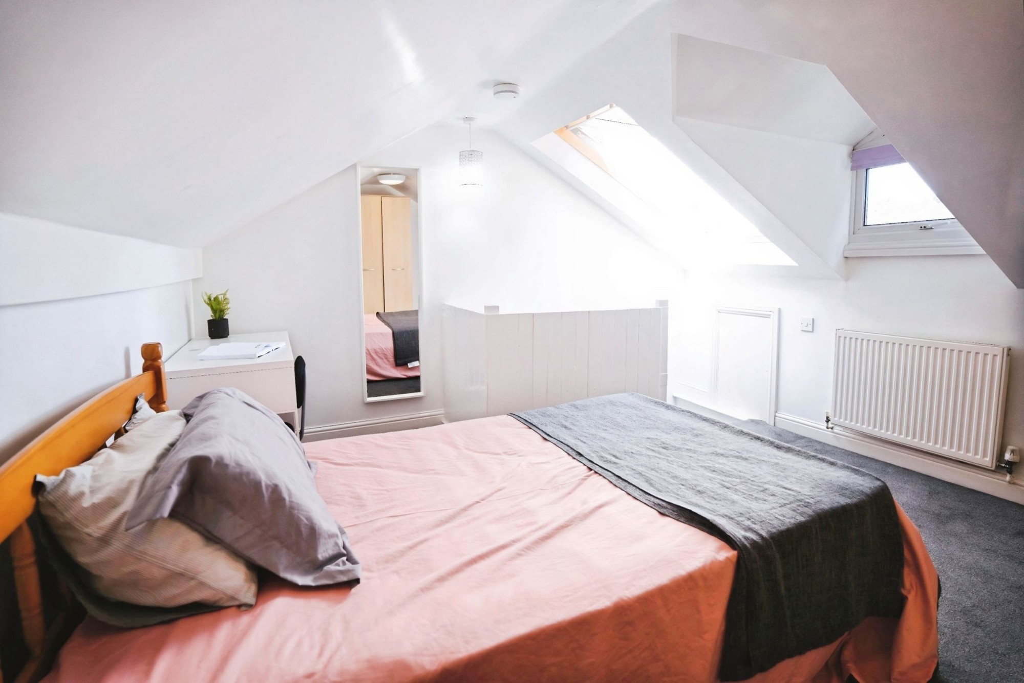 16 Clarke Street, Broomhall image 8