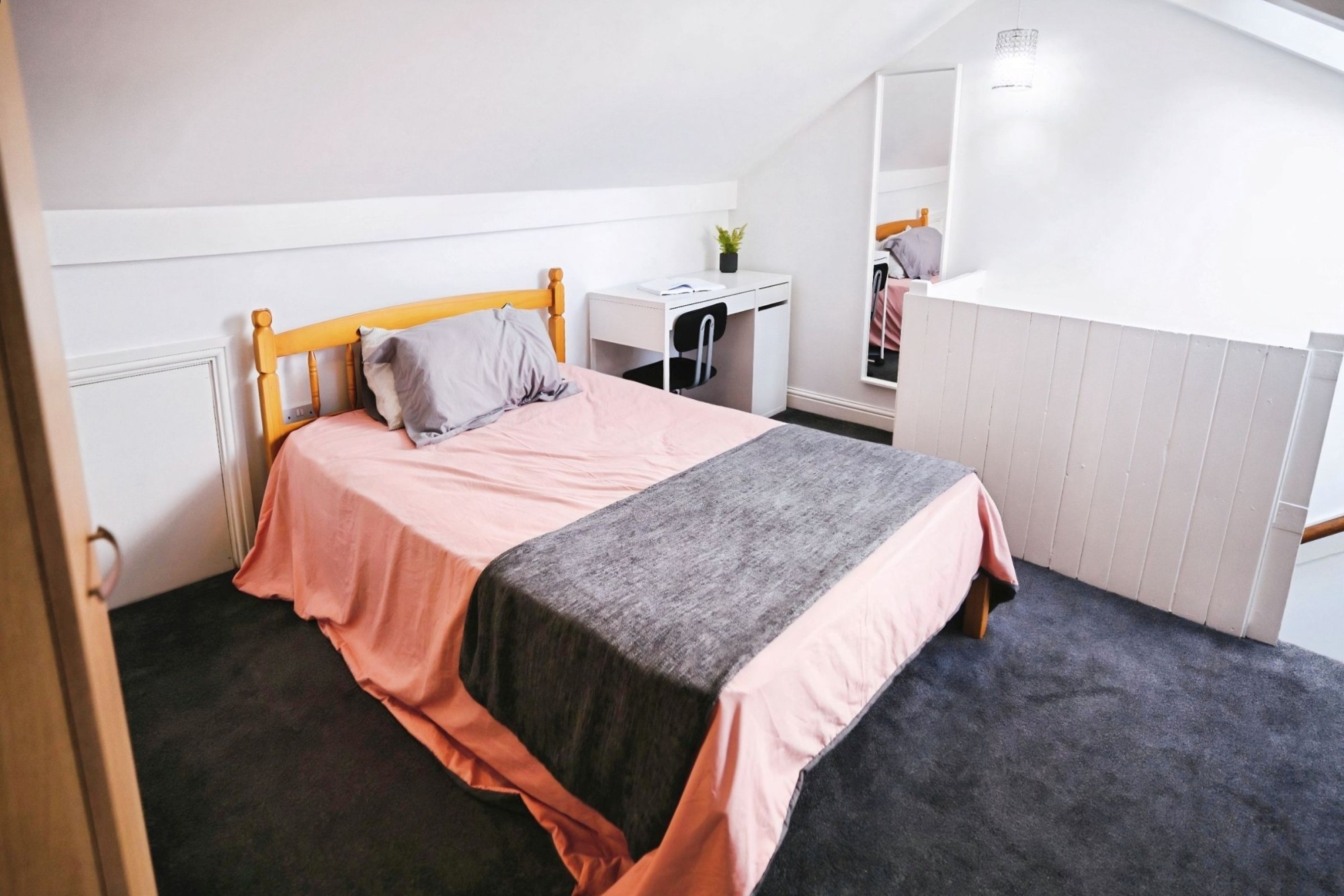 16 Clarke Street, Broomhall image 9