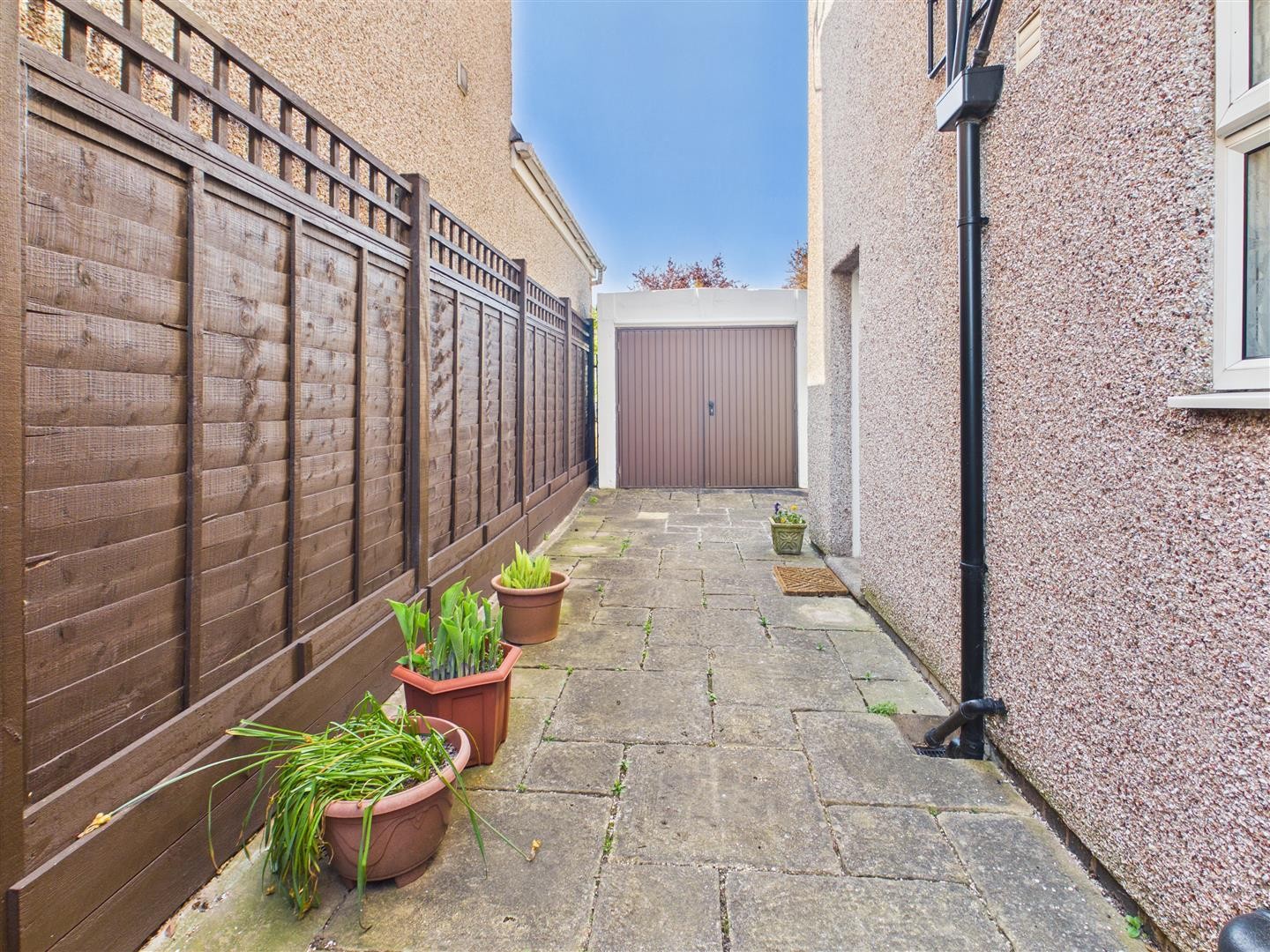 Watercall Avenue, Stivichall, COVENTRY * VACANT & NO UPWARD CHAIN * image 25