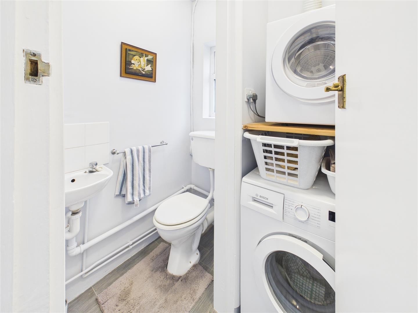 Watercall Avenue, Stivichall, COVENTRY * VACANT & NO UPWARD CHAIN * image 9