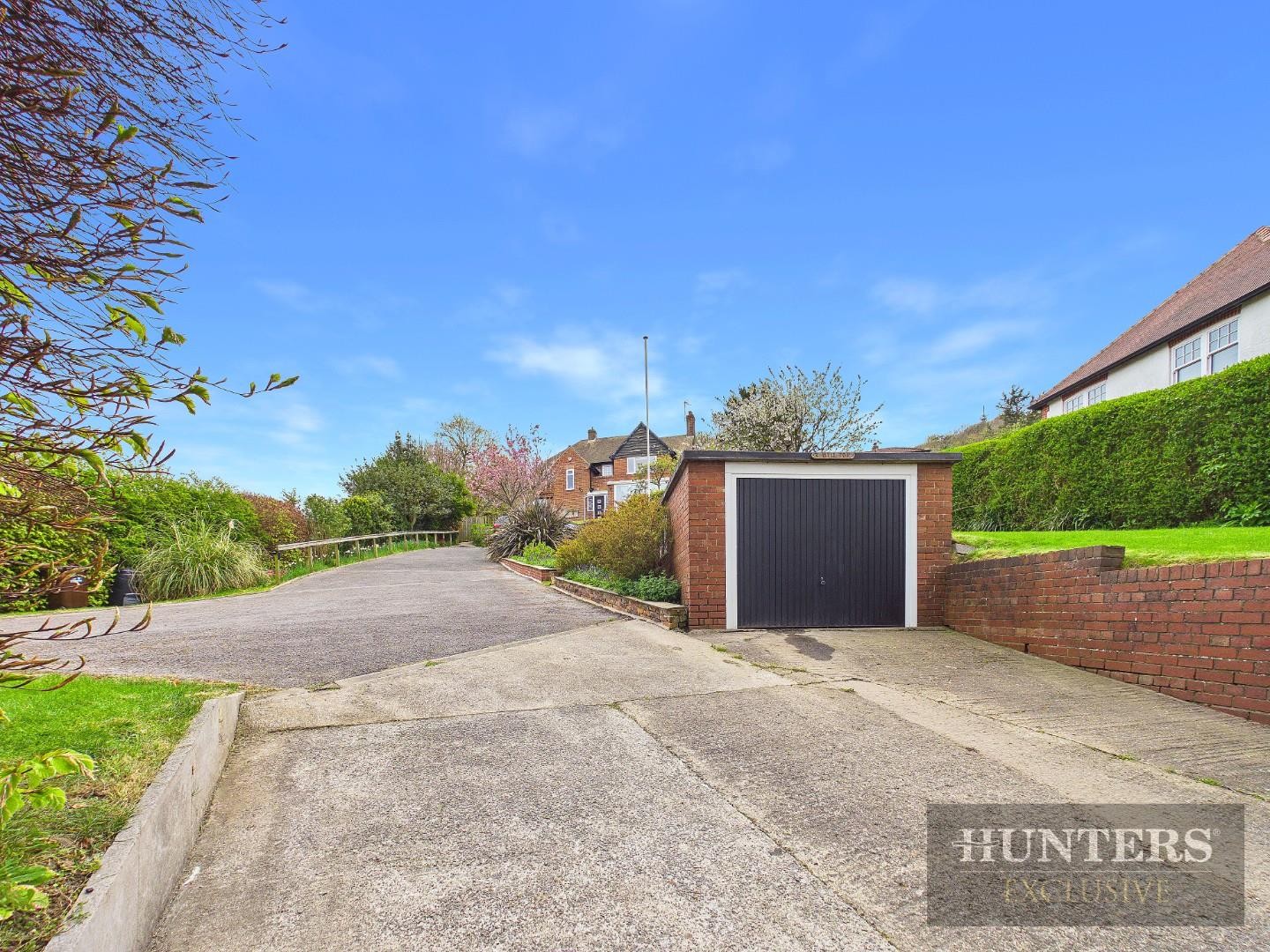 Queen Margarets Road, Scarborough image 33