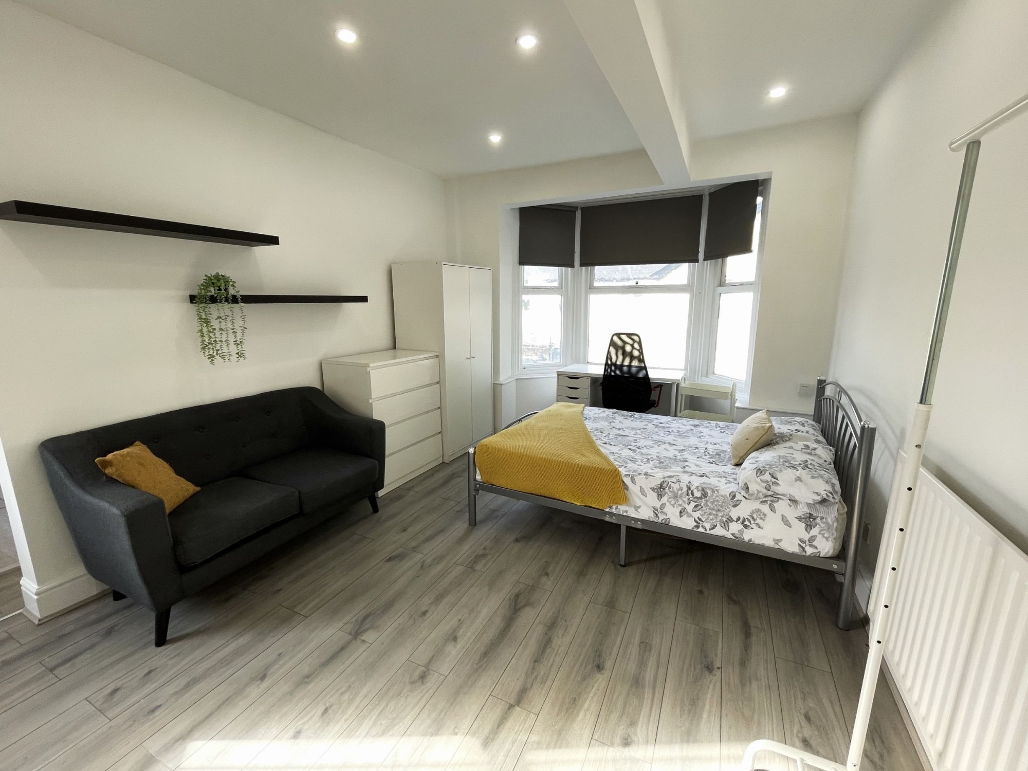 Flat 4 397 Ecclesall Road, Ecclesall image 1