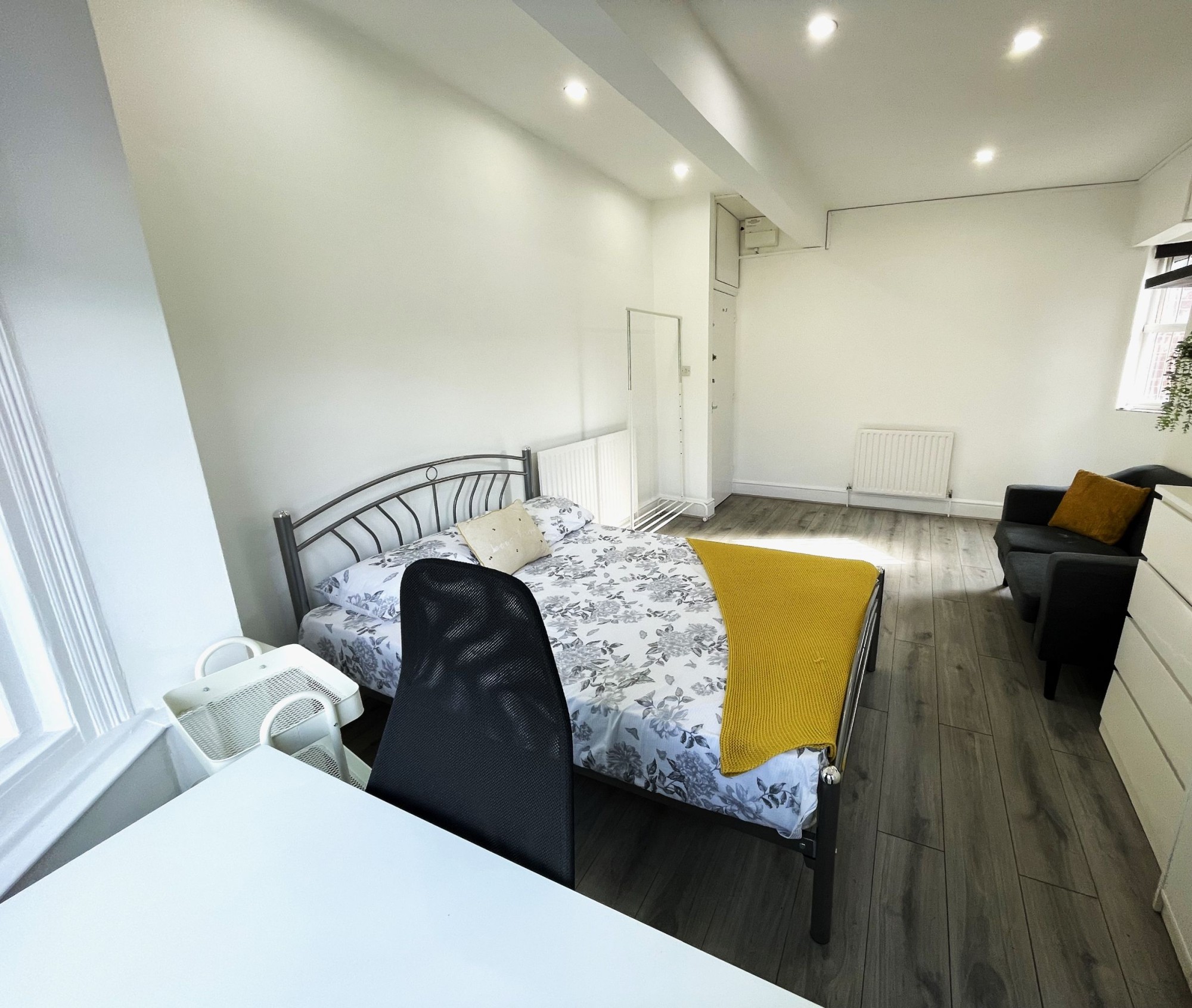 Flat 4 397 Ecclesall Road, Ecclesall image 4