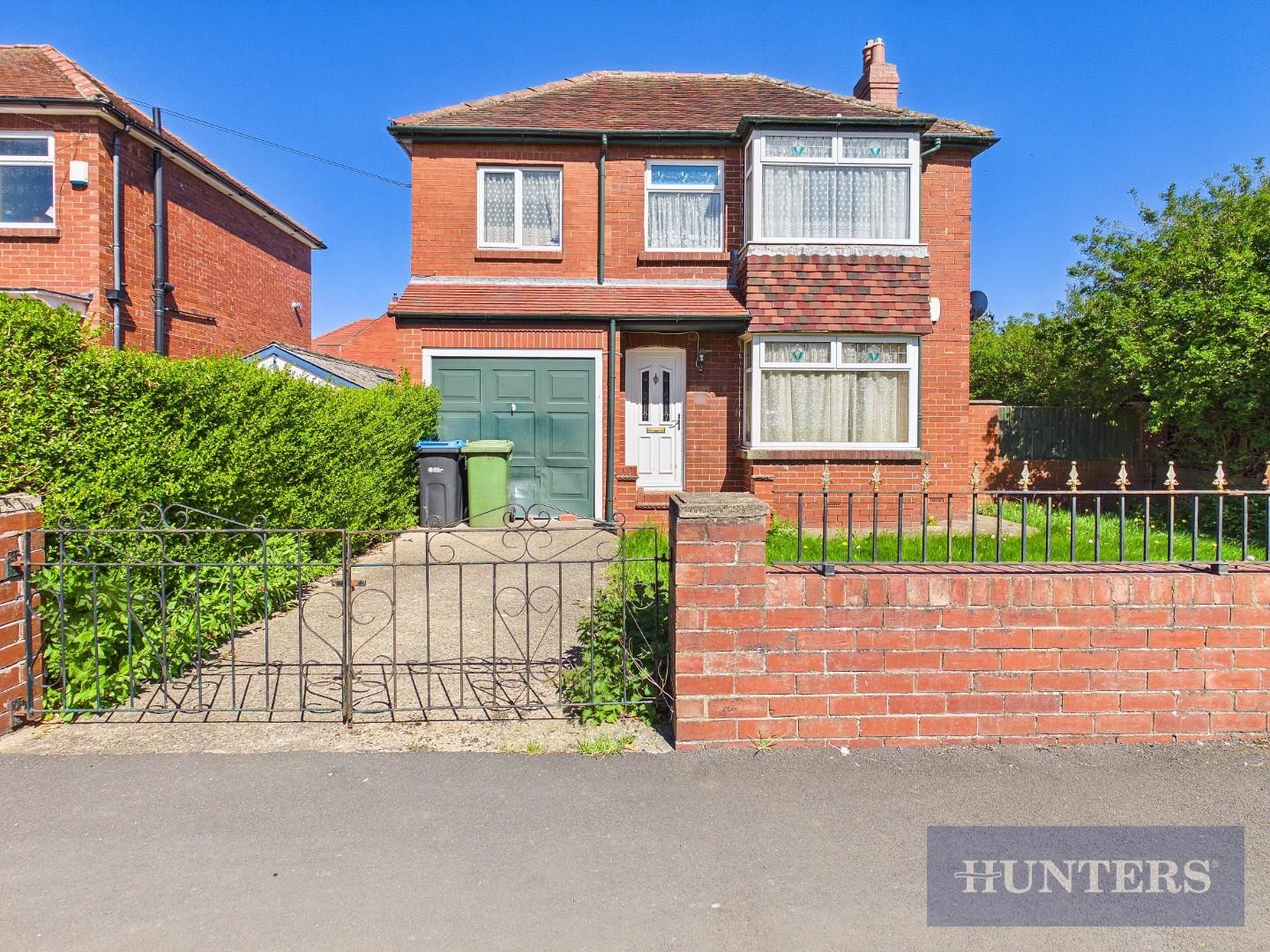 Greylands Park Drive, Scarborough image 1