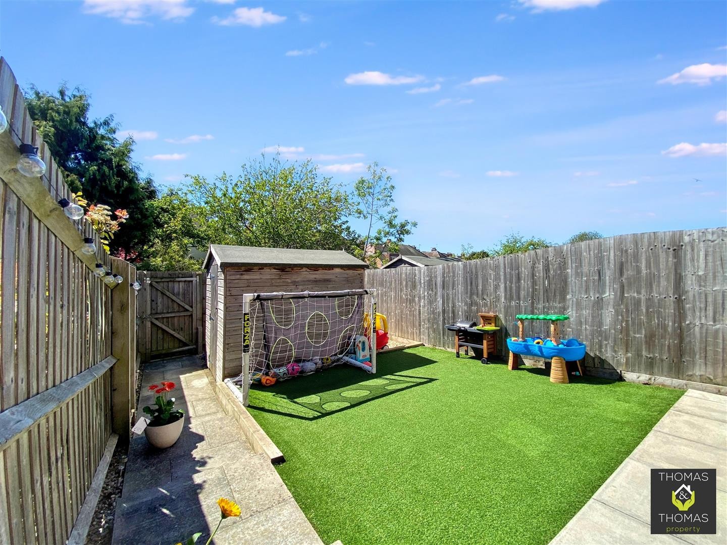 Oswalds Close, Longford image 12