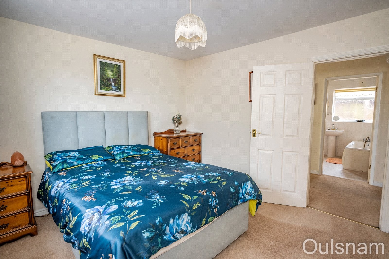 Fox Lane, Bromsgrove, Worcestershire image 15