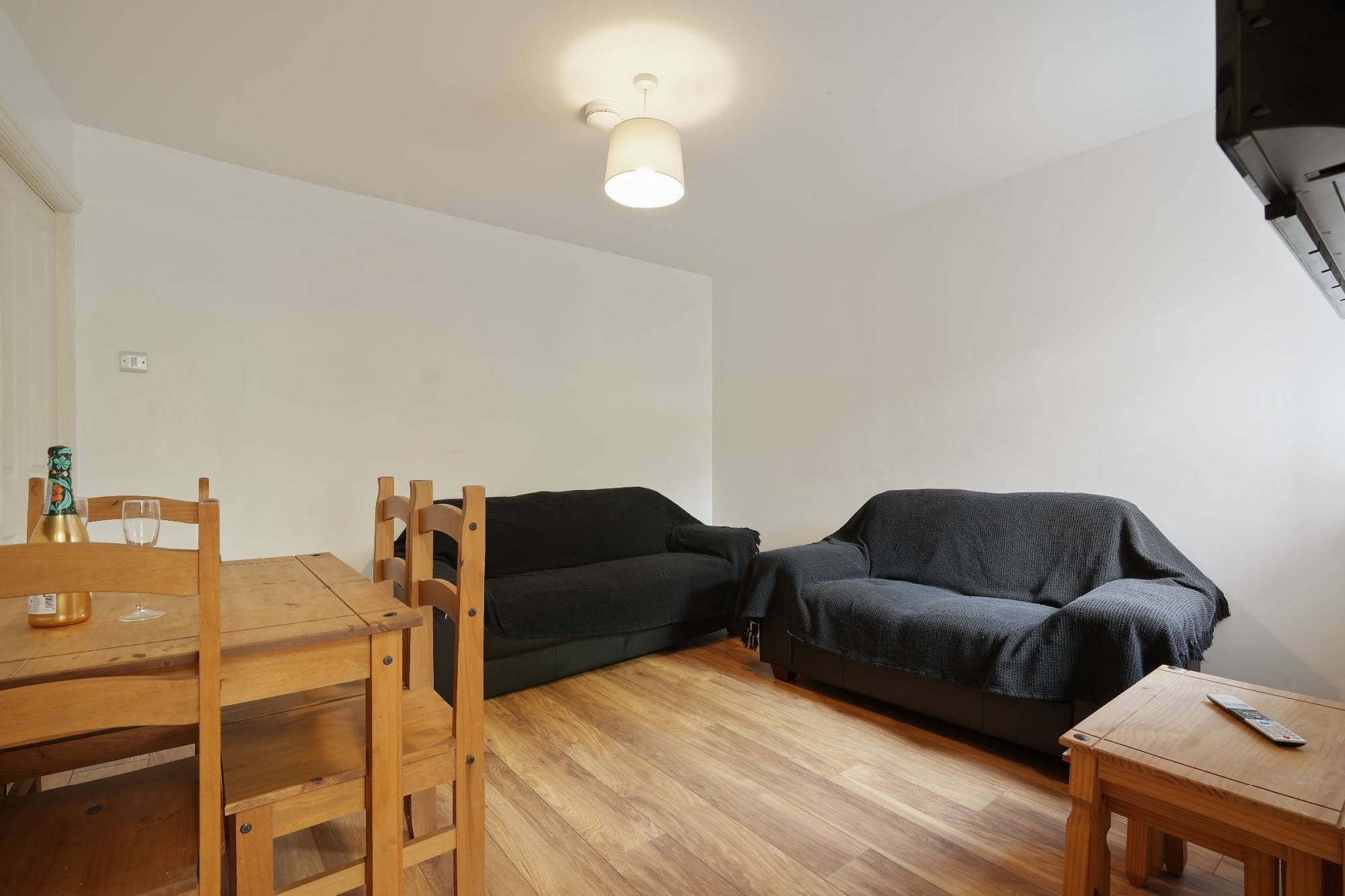 9 Midland Street, City Centre image 5