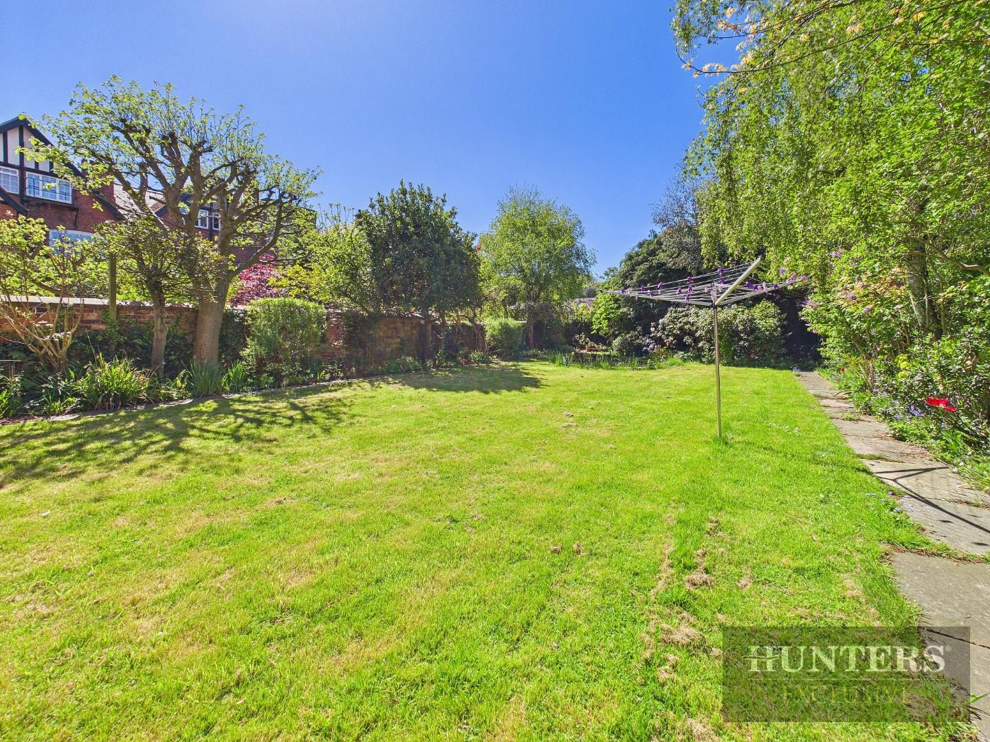Holbeck Hill, Scarborough image 34