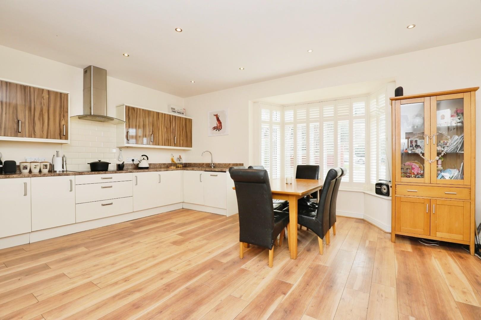 Meadowhead, Woodseats, Sheffield, S8 7UA image 2