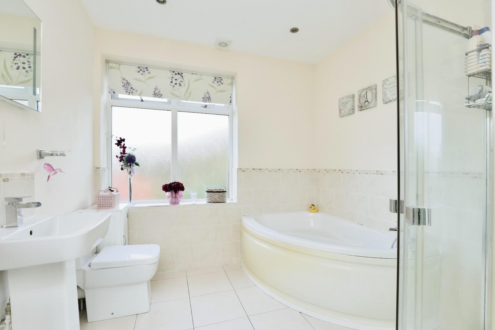 Meadowhead, Woodseats, Sheffield, S8 7UA image 15