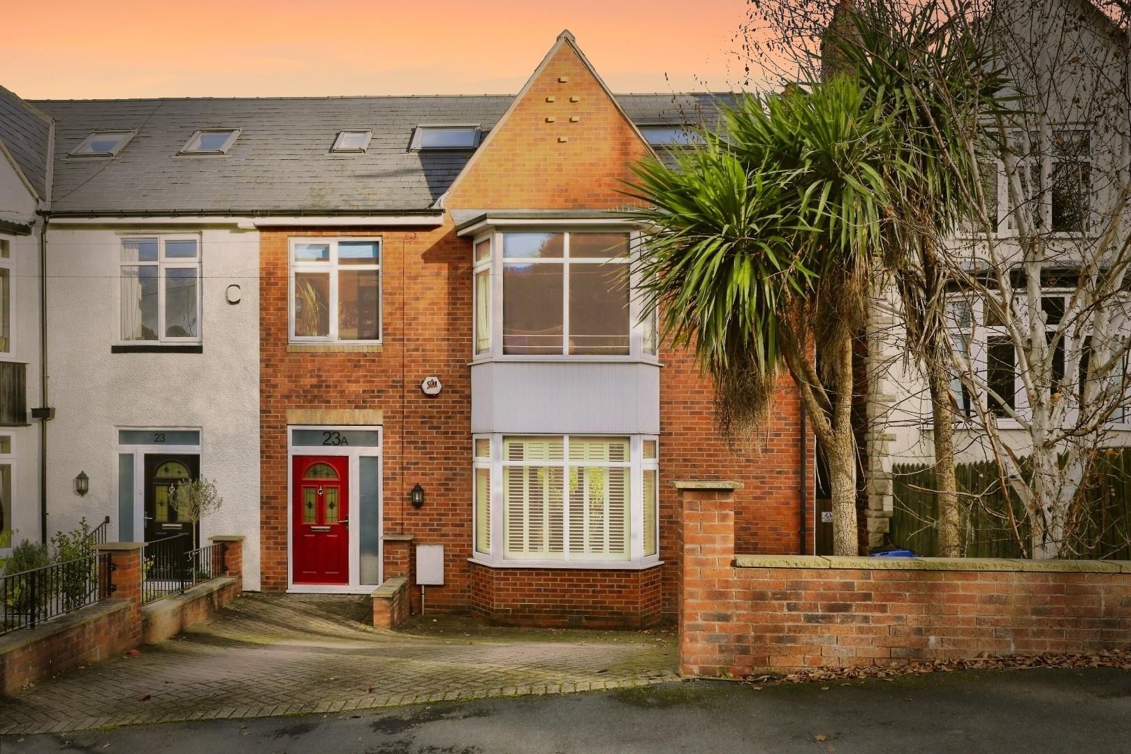 Meadowhead, Woodseats, Sheffield, S8 7UA image 21