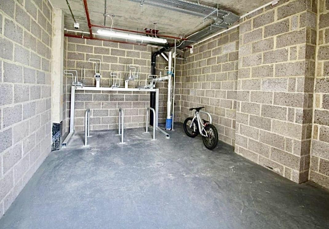 Rowan House, 31 Bloomsbury Avenue, London, N14 image 22