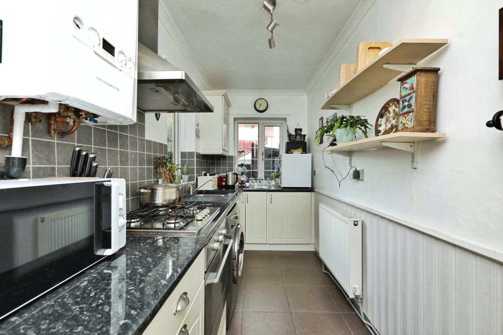 Meersbrook Avenue, Meersbrook, Sheffield, S8 9EB image 13