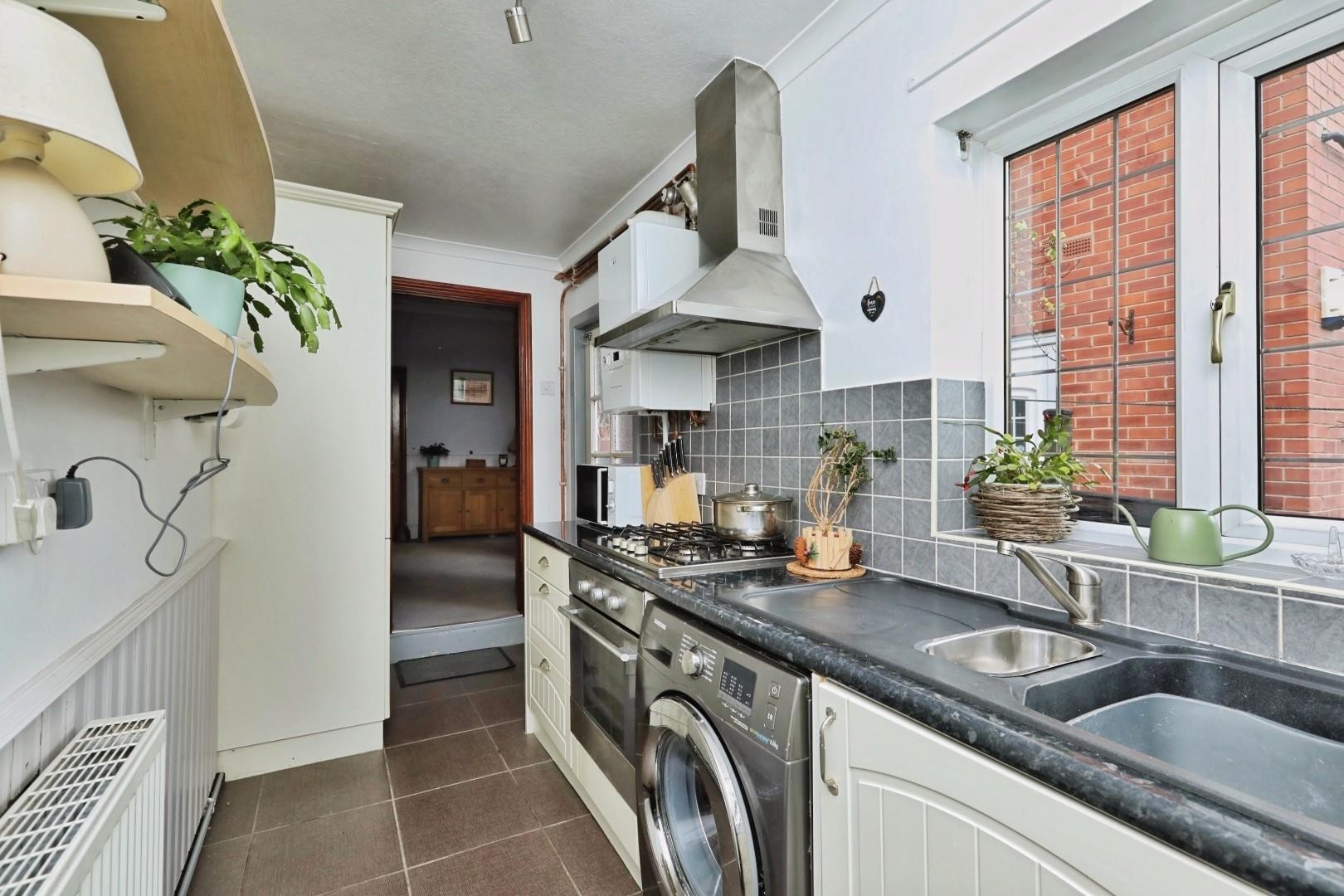 Meersbrook Avenue, Meersbrook, Sheffield, S8 9EB image 3
