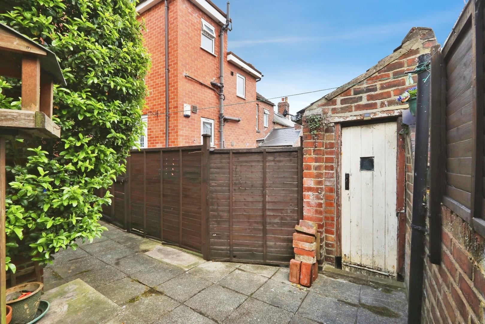 Meersbrook Avenue, Meersbrook, Sheffield, S8 9EB image 27