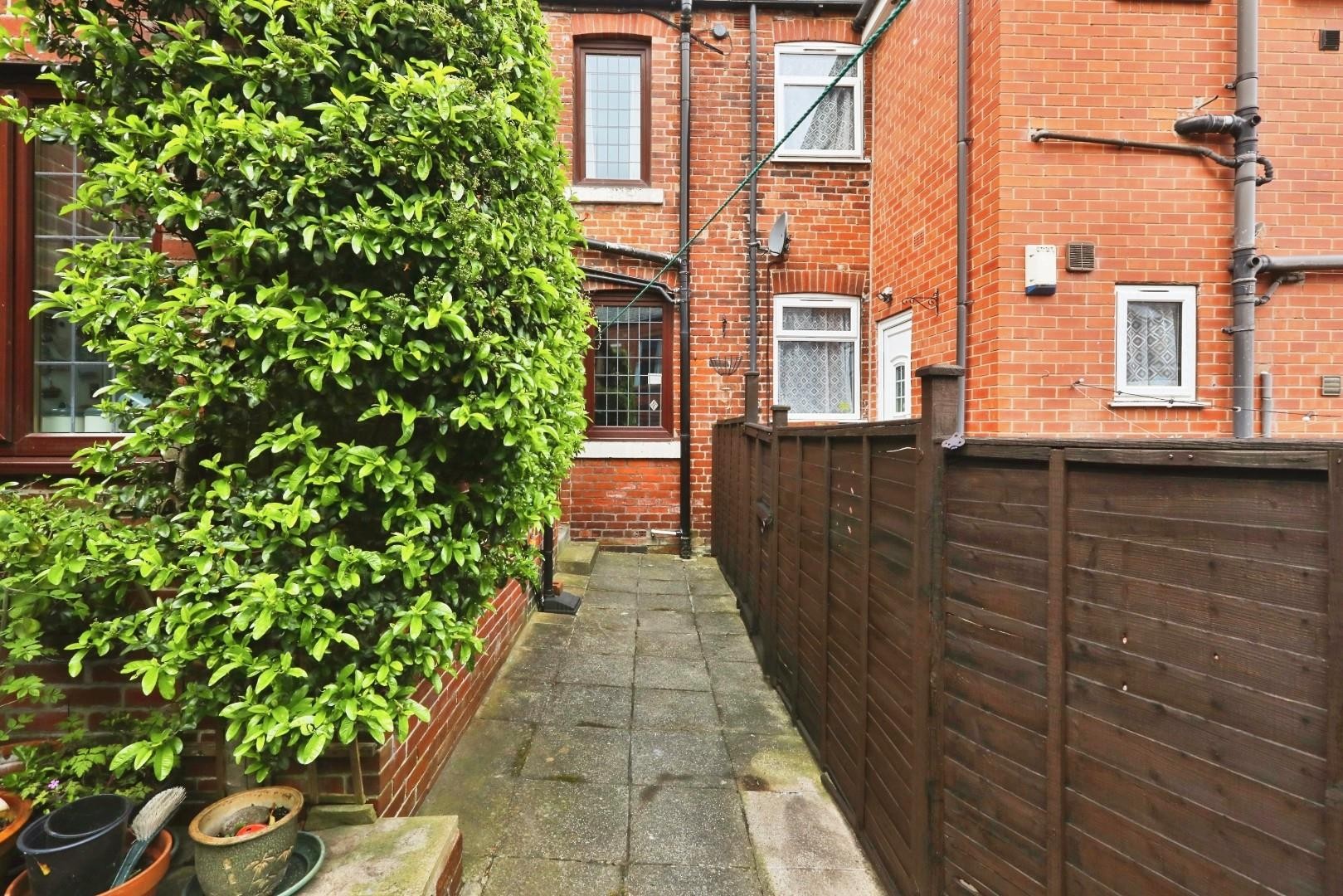 Meersbrook Avenue, Meersbrook, Sheffield, S8 9EB image 29