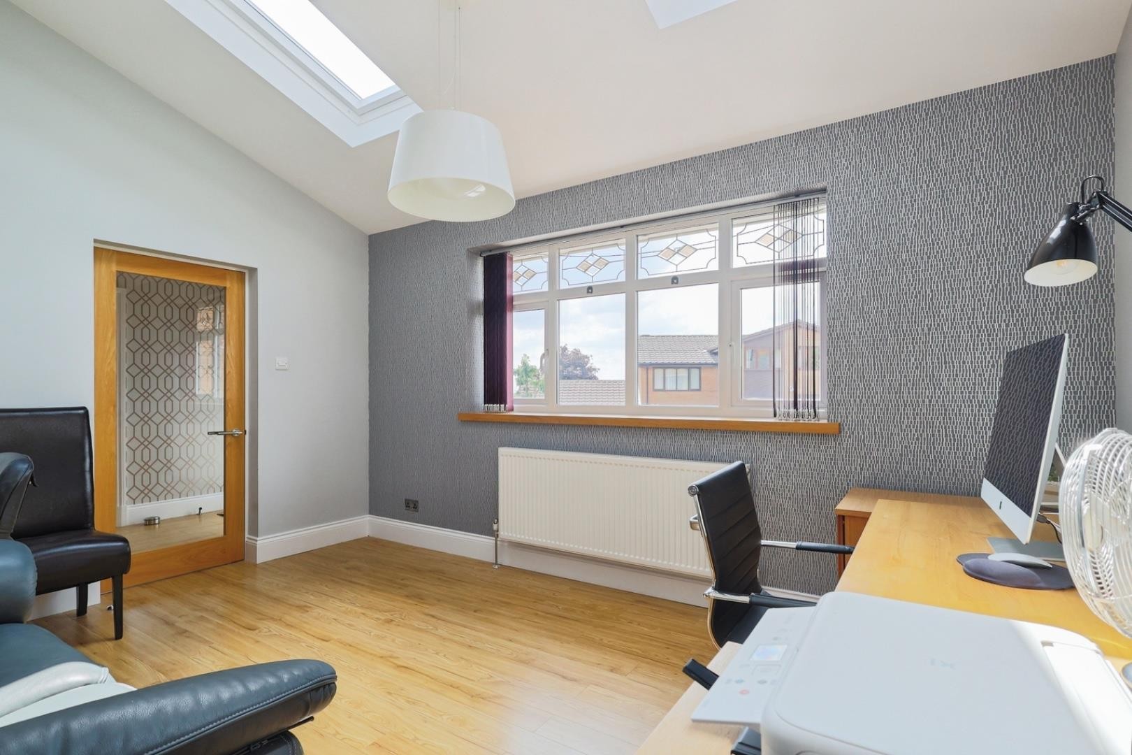 Oakcroft, Stalybridge image 14