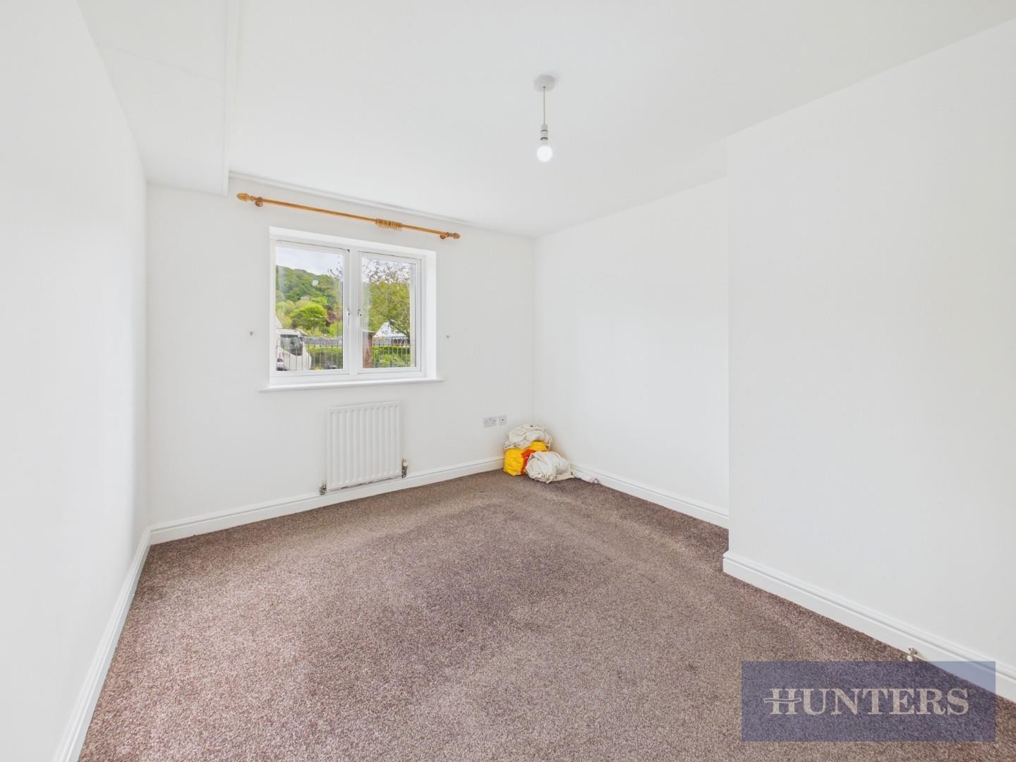 Ingle Close, Scarborough, YO12 4AY image 8