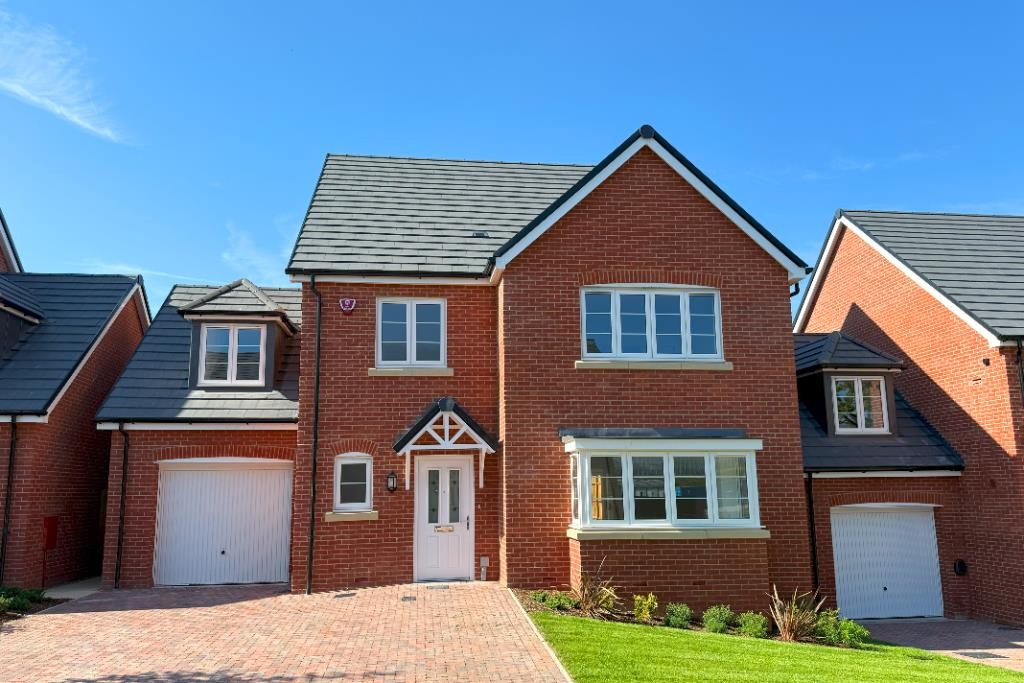 Pecks Hill, Nazeing image 1