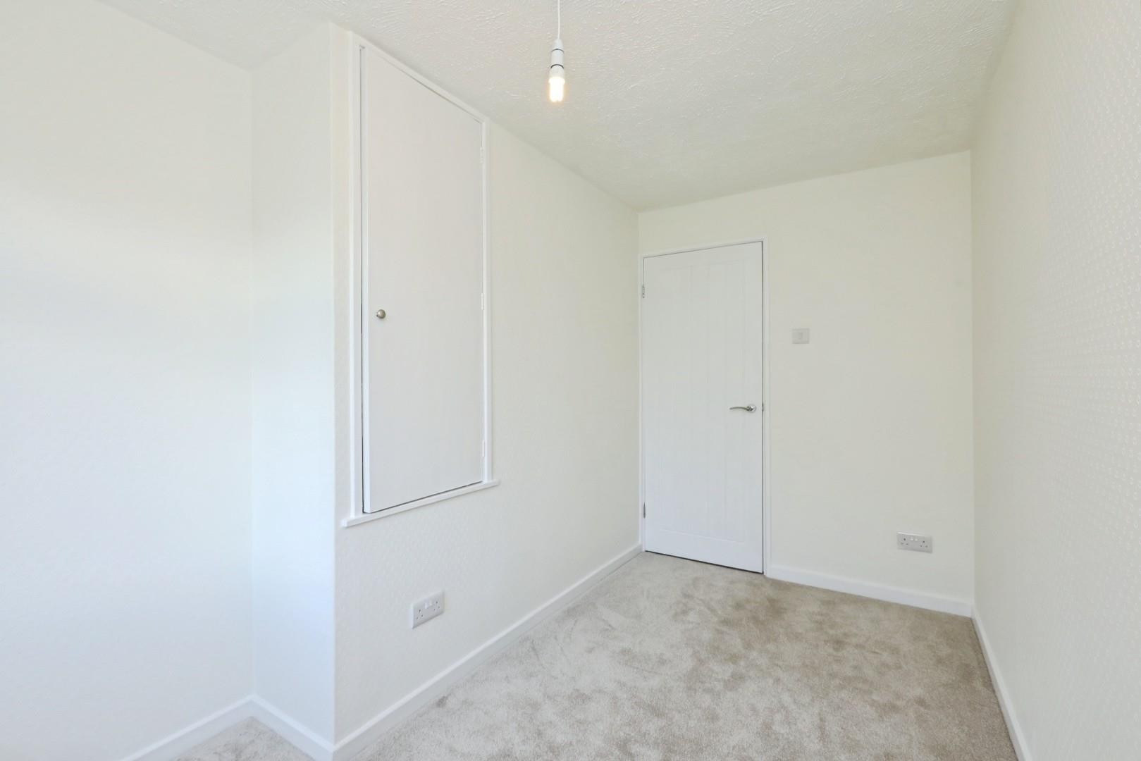 James Andrew Crescent, Greenhill, Sheffield, S8 7RJ image 20