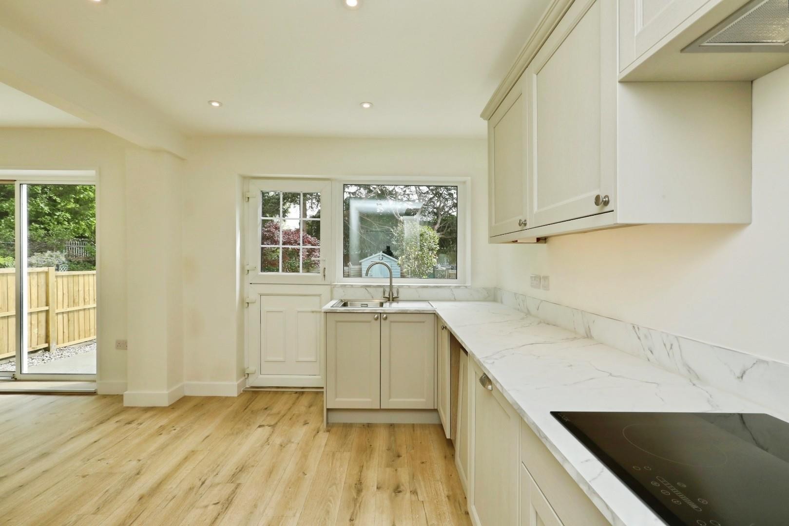 James Andrew Crescent, Greenhill, Sheffield, S8 7RJ image 7