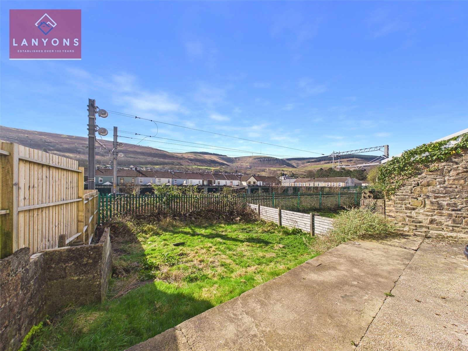 Ystrad Road, Pentre, Rhondda Cynon Taf image 12