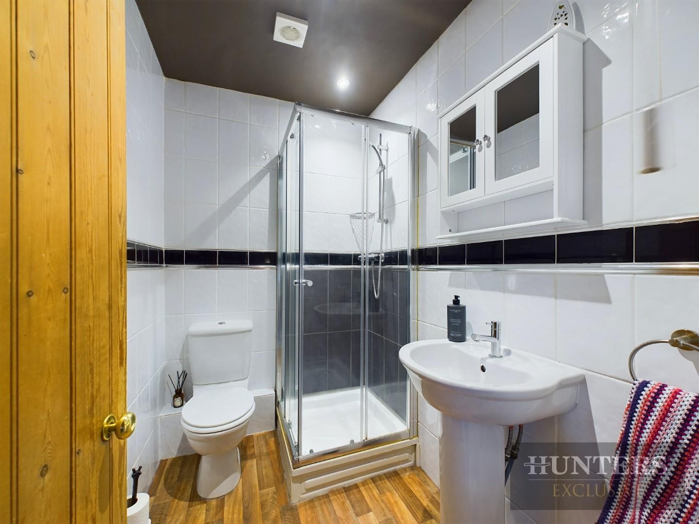 Longwestgate, Scarborough image 15