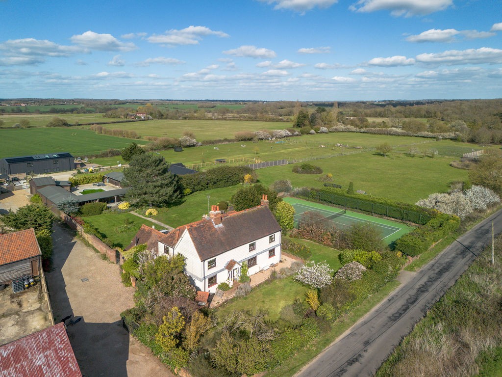 Hall Lane, Brentwood image 18