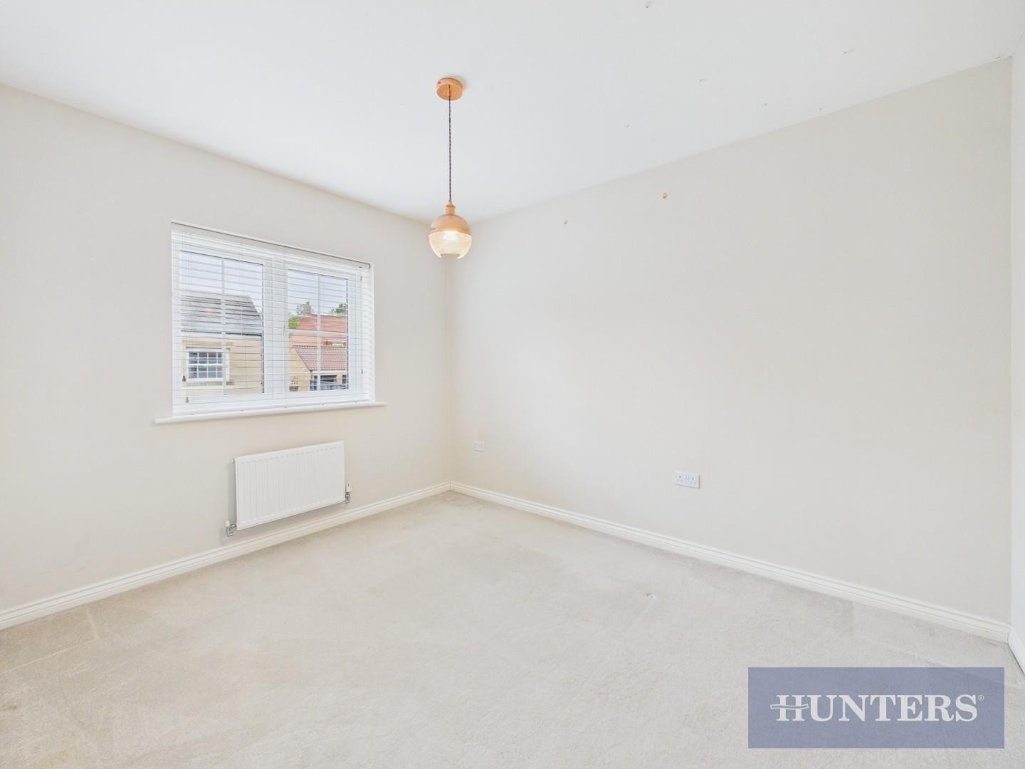 Butterbur Lane, Scarborough image 17