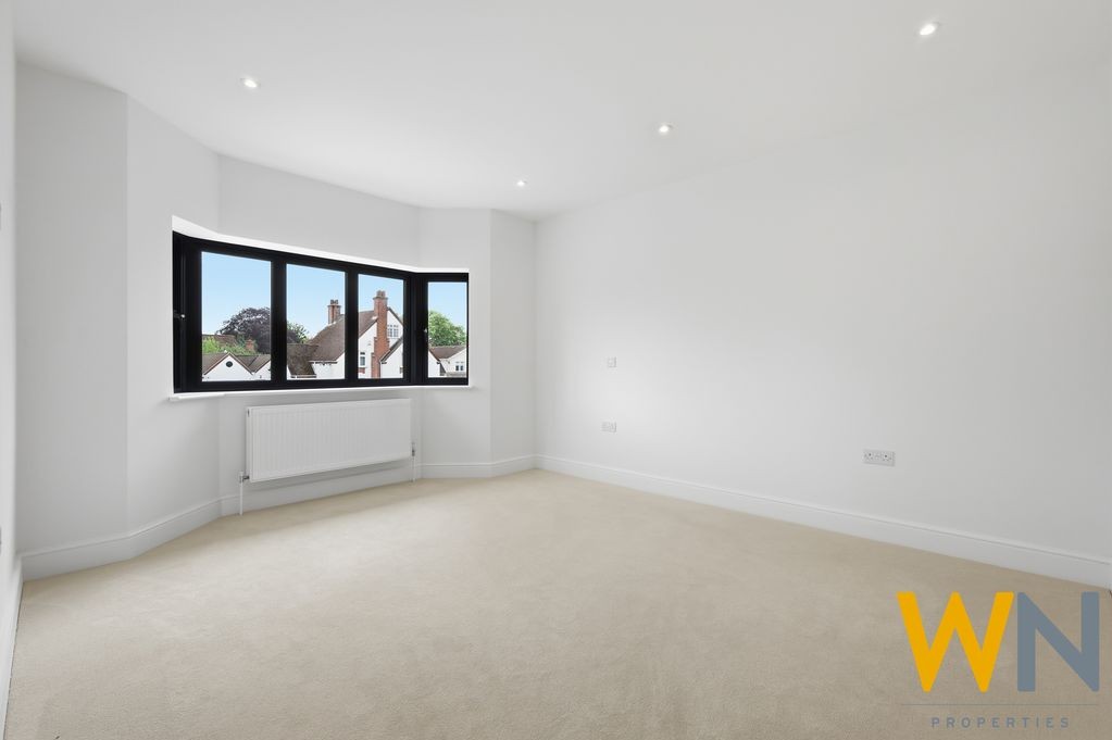 Rayleigh Road, Brentwood image 16