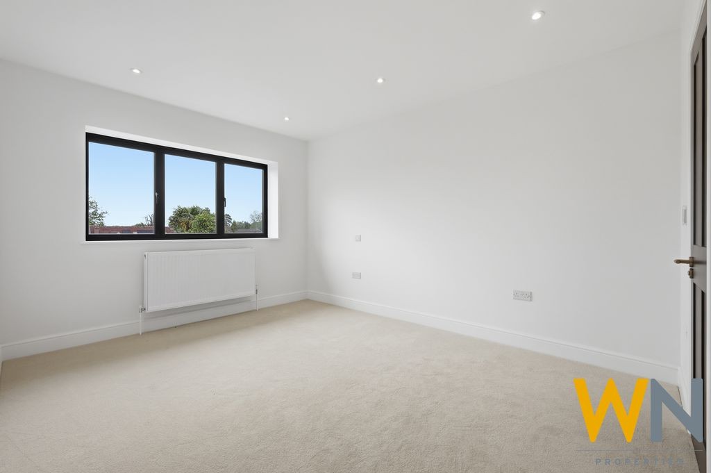 Rayleigh Road, Brentwood image 20