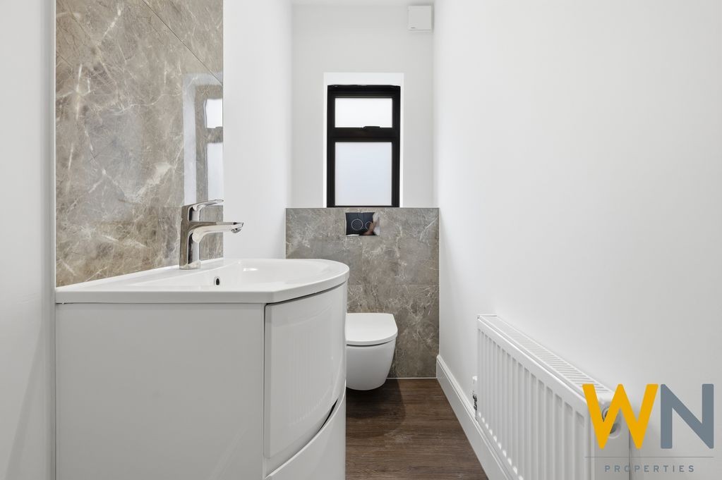 Rayleigh Road, Brentwood image 21