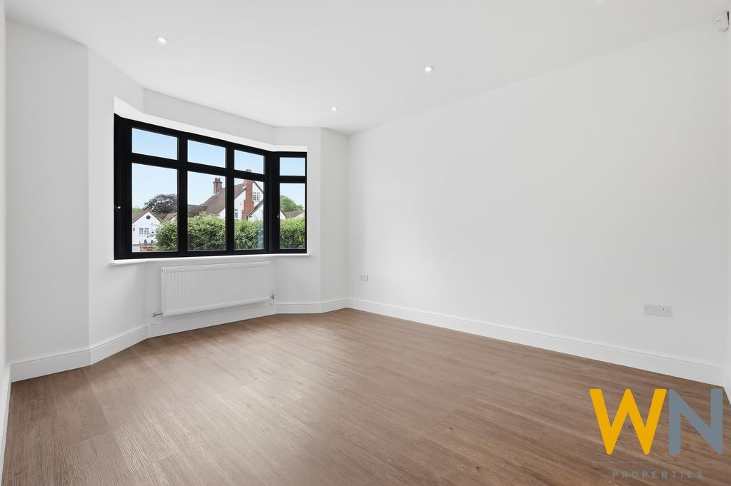 Rayleigh Road, Brentwood image 10