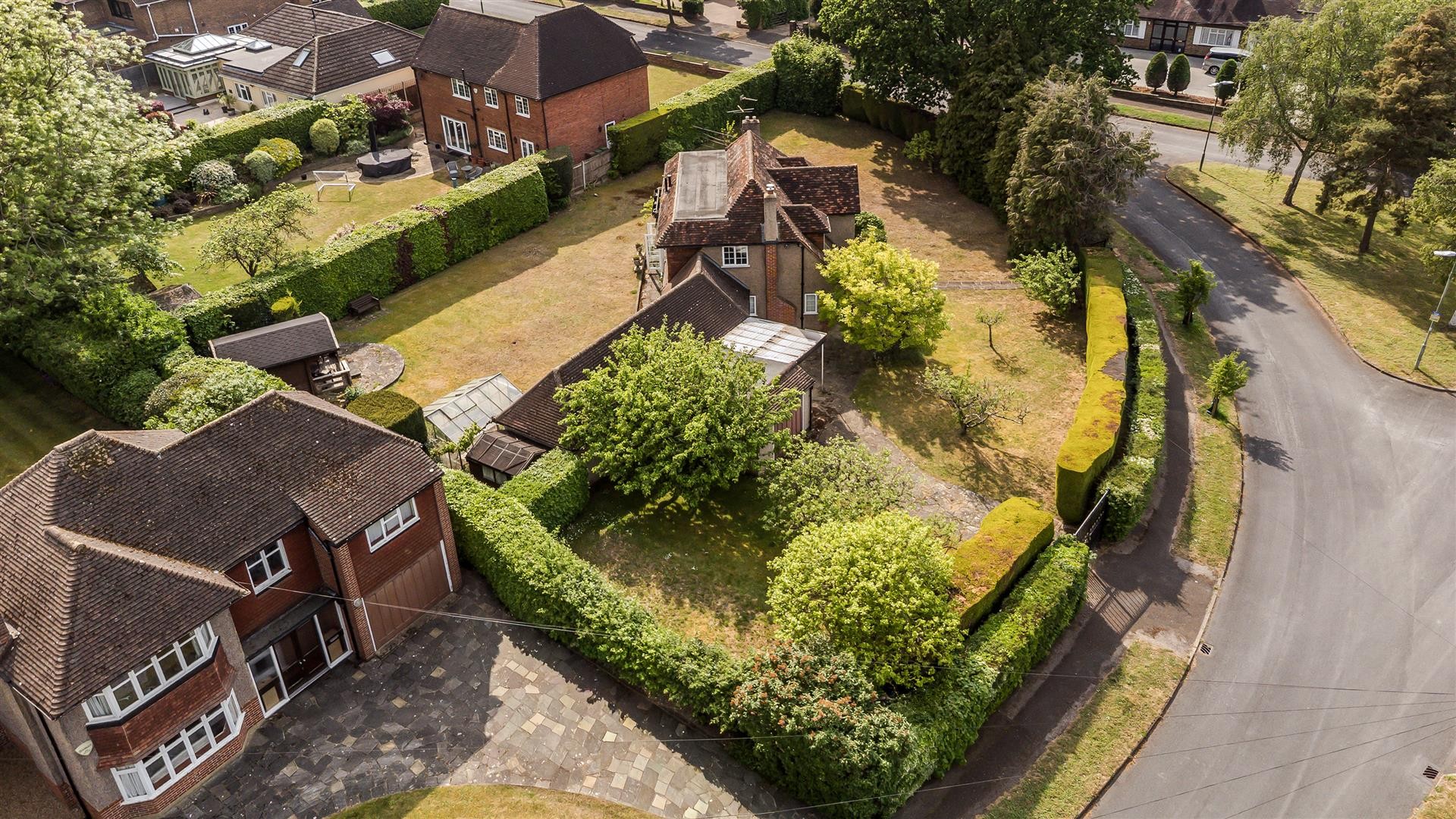 Gilhams Avenue, Banstead image 22