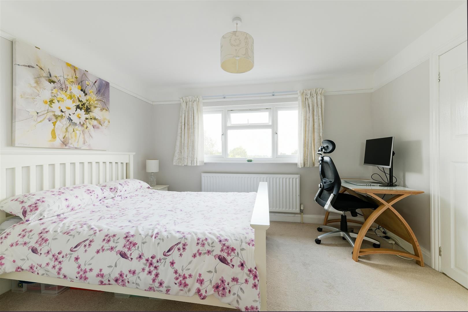 Roundwood View, Banstead image 13