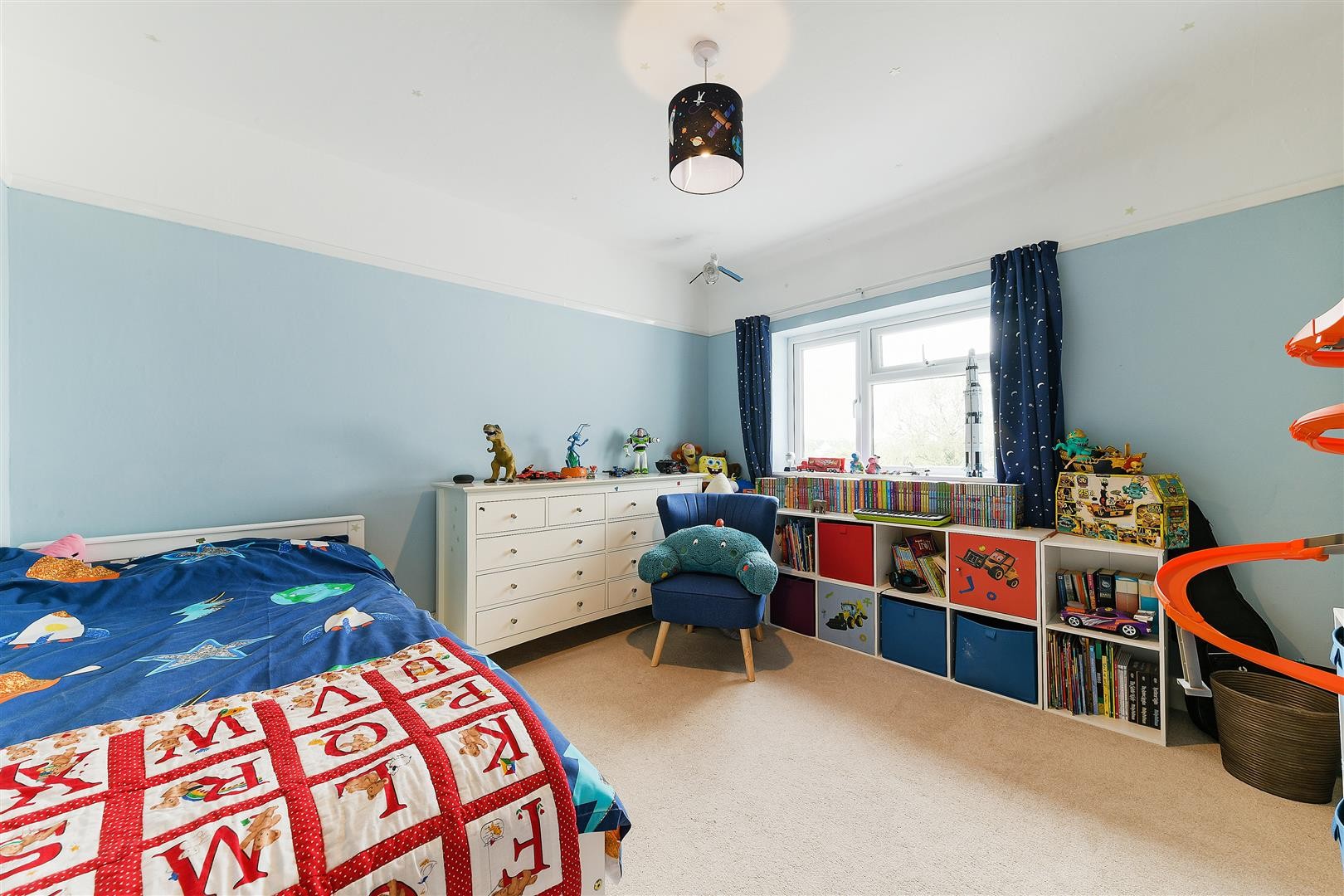 Roundwood View, Banstead image 14