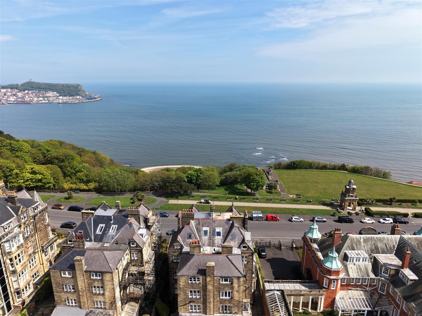 Esplanade, Scarborough image 2