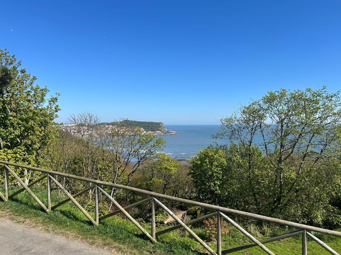Esplanade, Scarborough image 15