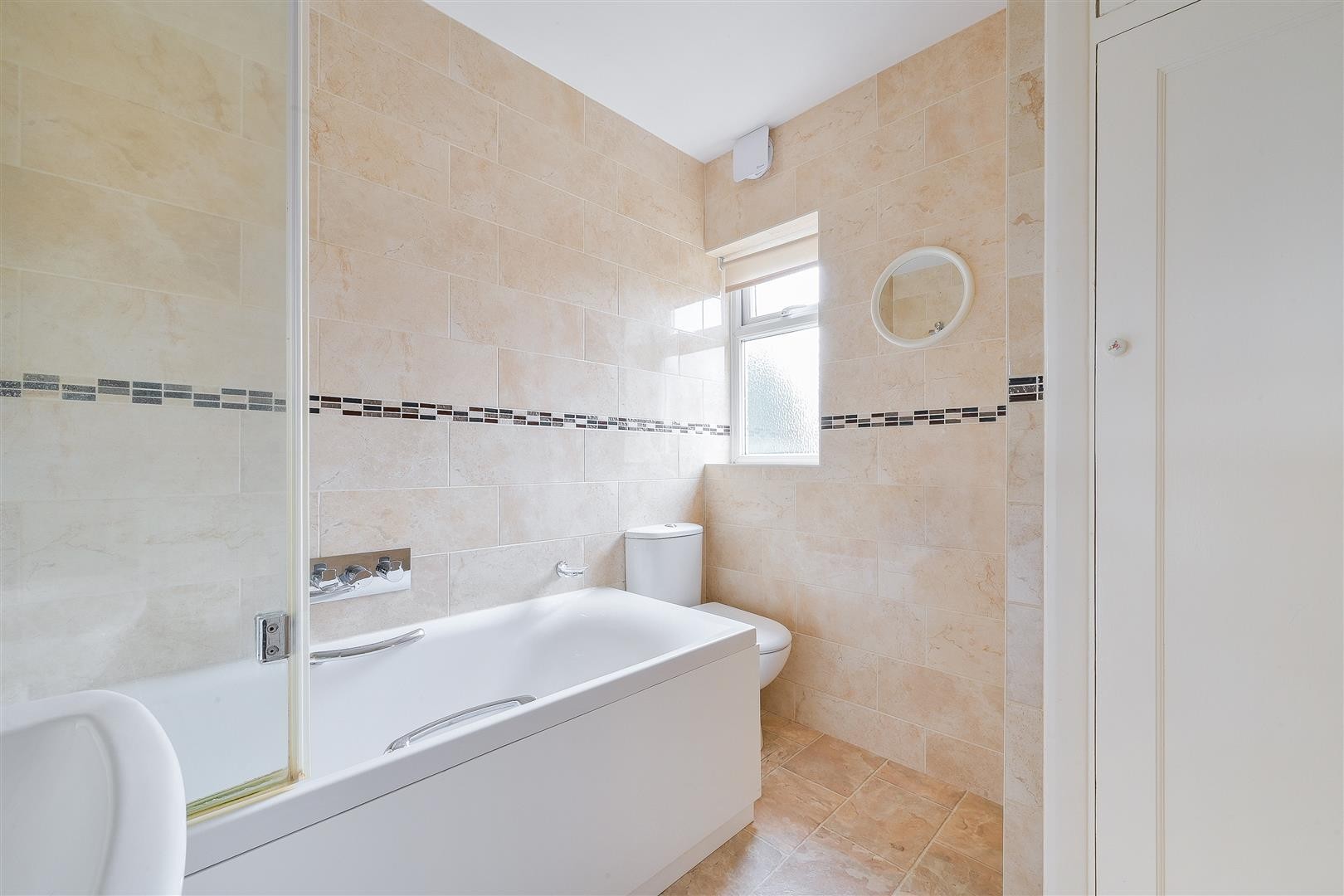 Burgh Heath, Tadworth image 11